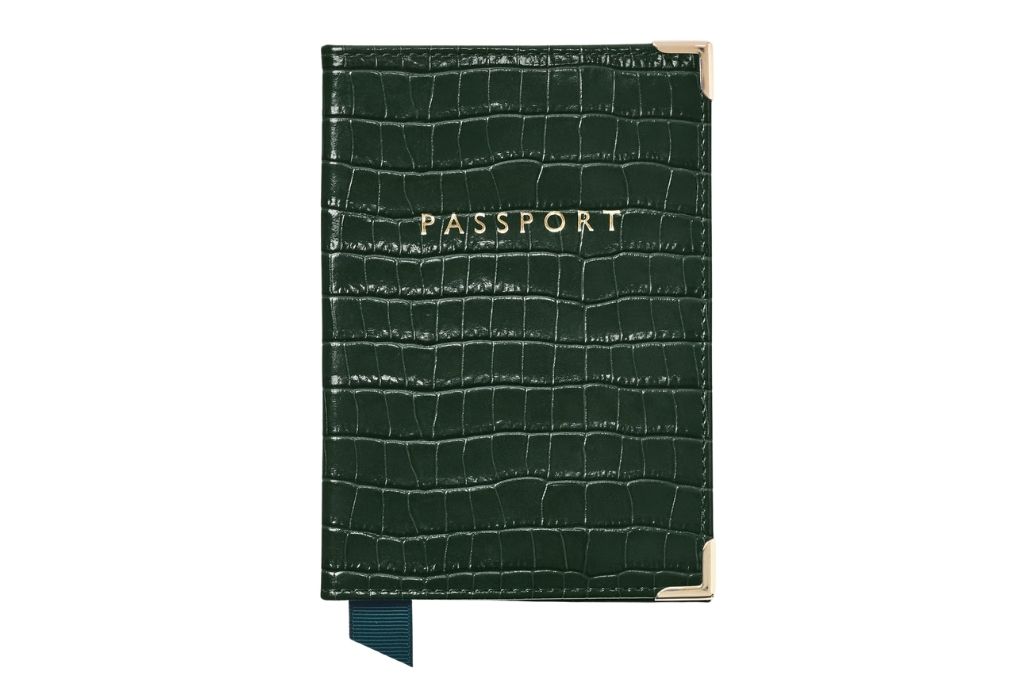 aspinal of london passport holder