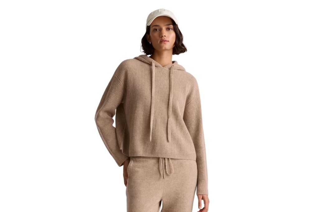 quince cashmere travel set
