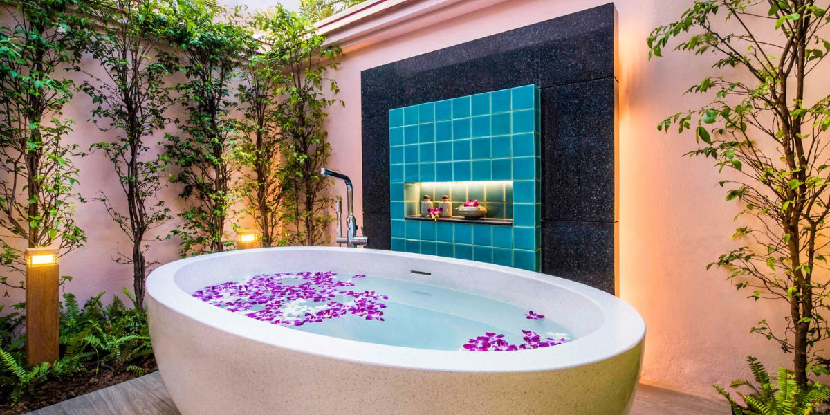 Best Hotel Bathtubs and Bathrooms in the World Travel Curator
