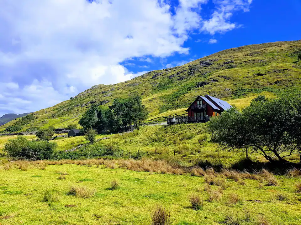 mask valley lodge airbnb, county mayo, ireland