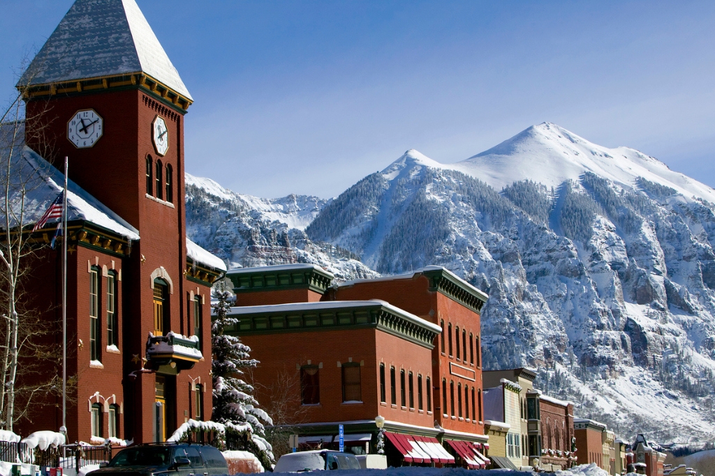 snowy mountains in telluride with the small town in front