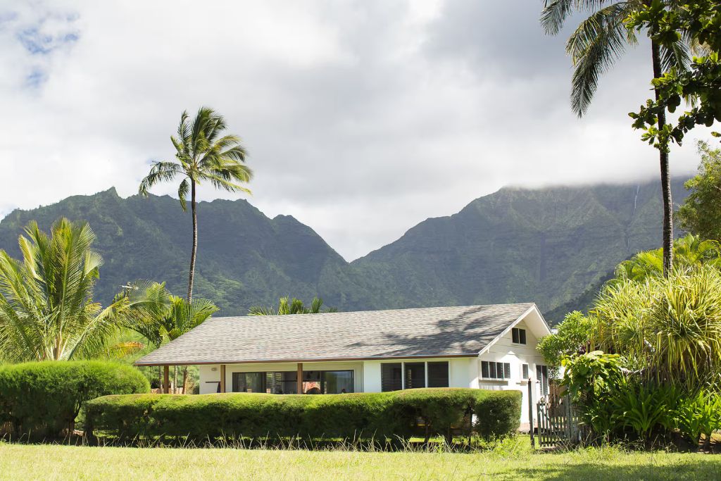 Mountain View at the Bay Bungalow in Hawaii