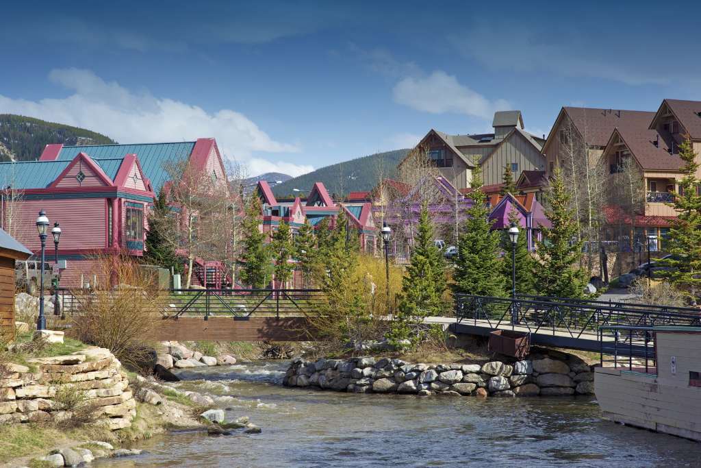 Breckenridge, Colorado pretty town photo with water