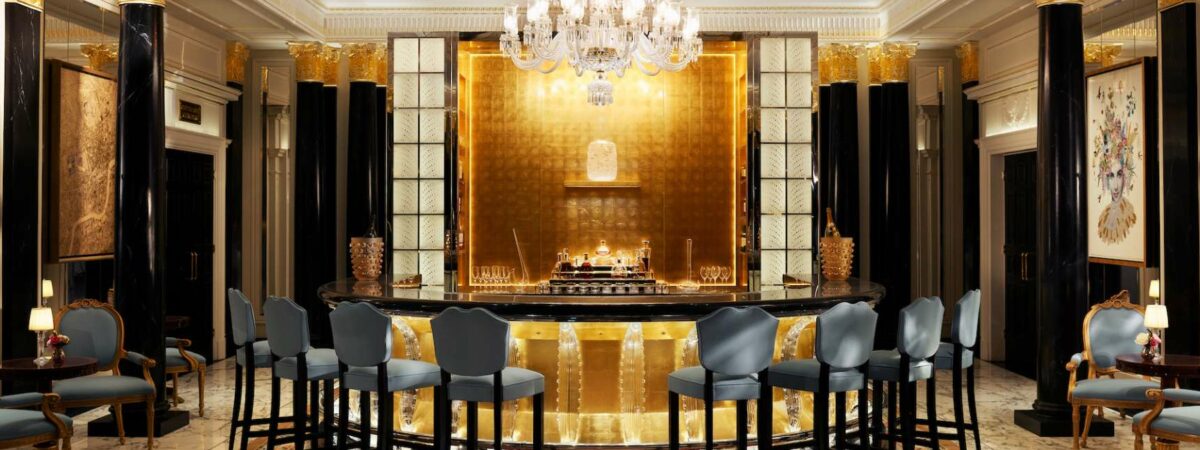 The Dorchester bar in London