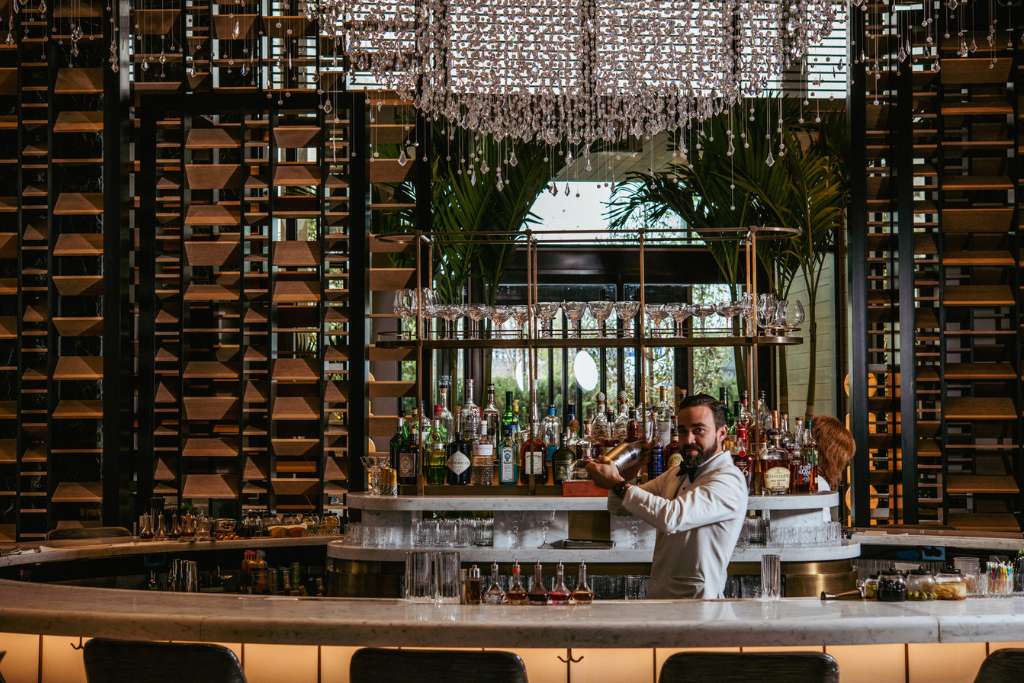 Bar classics at Four Seasons New Orleans.