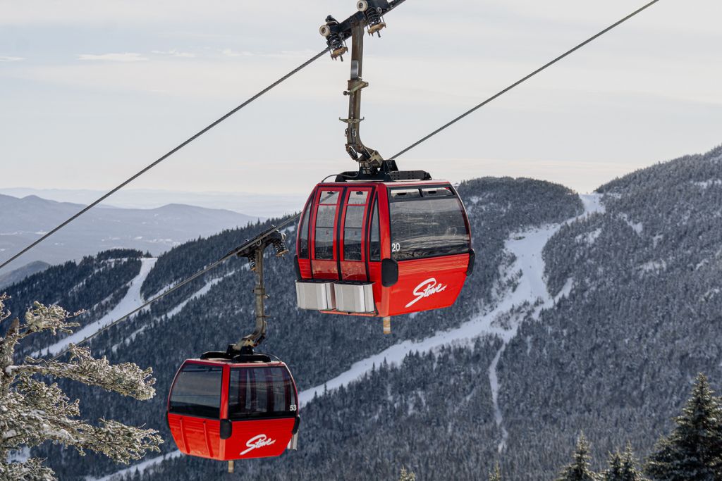 stowe mountain resort ski lift