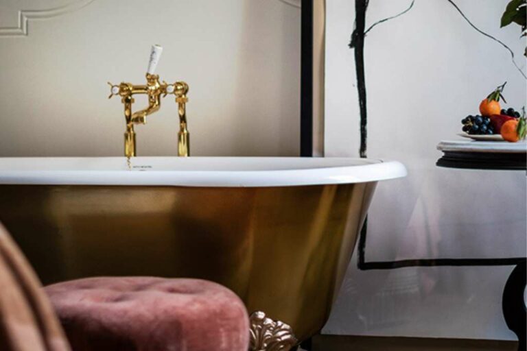 Best Hotel Bathtubs and Bathrooms in the World Travel Curator