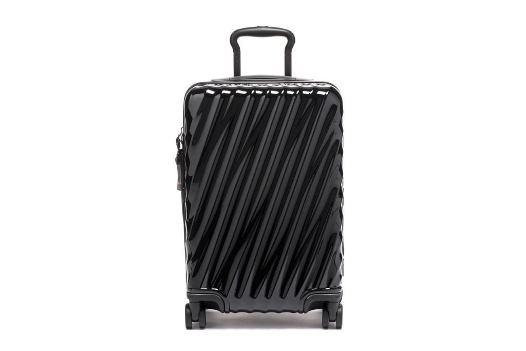 tumi international carry-on