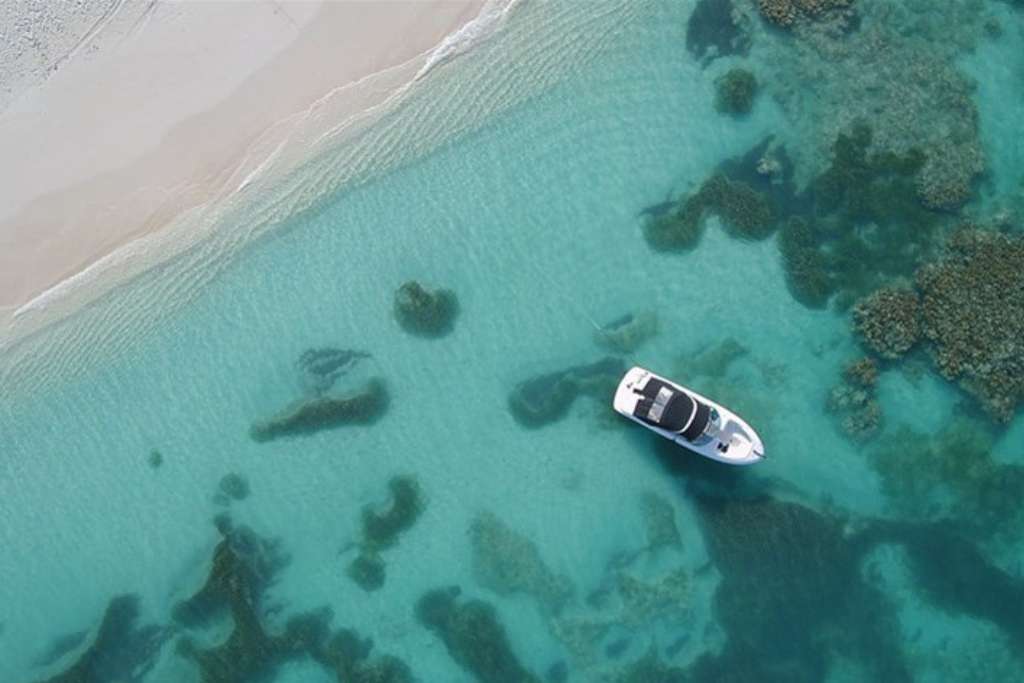 boating off barbuda