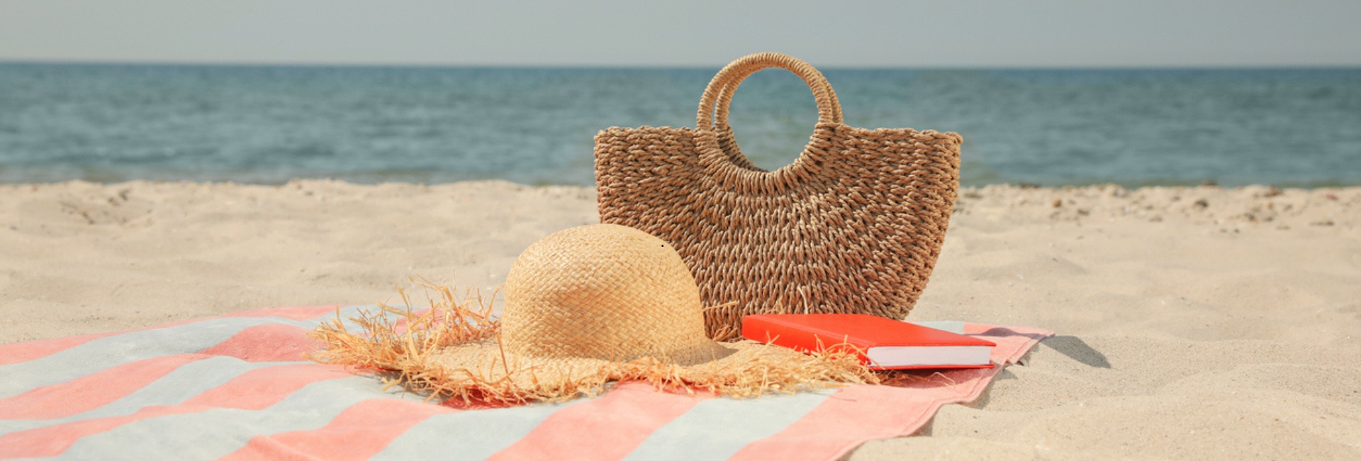 summer products self care beach bag