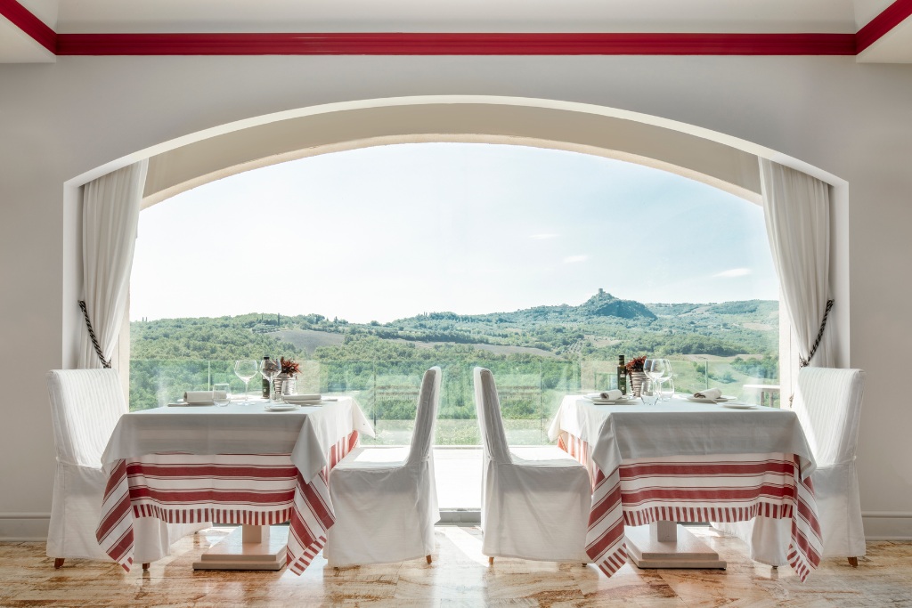 dining at la posta tuscany
