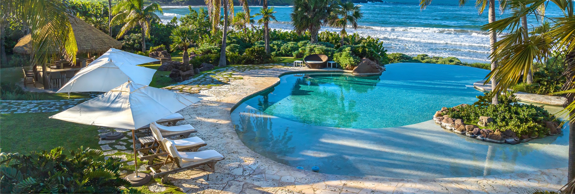 saint kitts pool