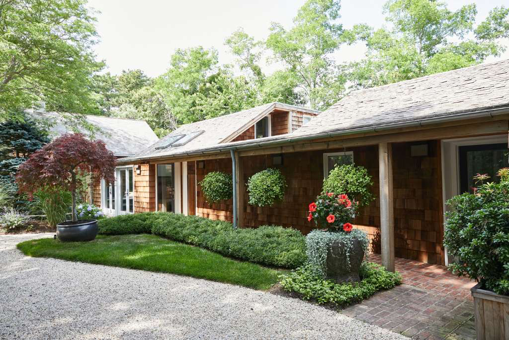 beach house at round tree amagansett