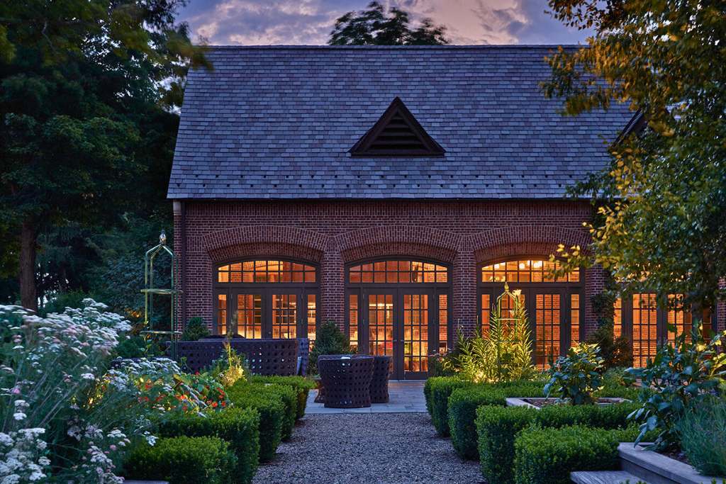 ninety acres farm-to-table restaurant at pendry natirar