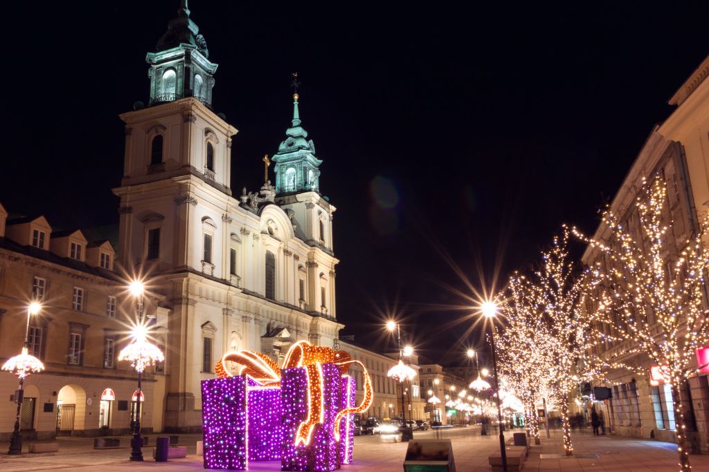 christmas market and decor at night