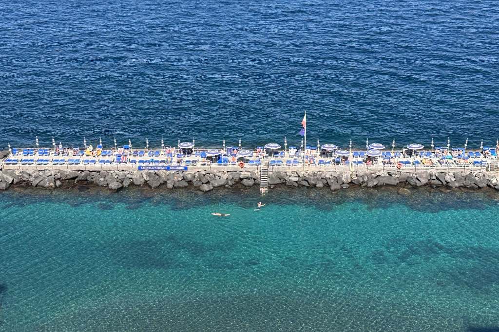 beach club sorrento ttaly