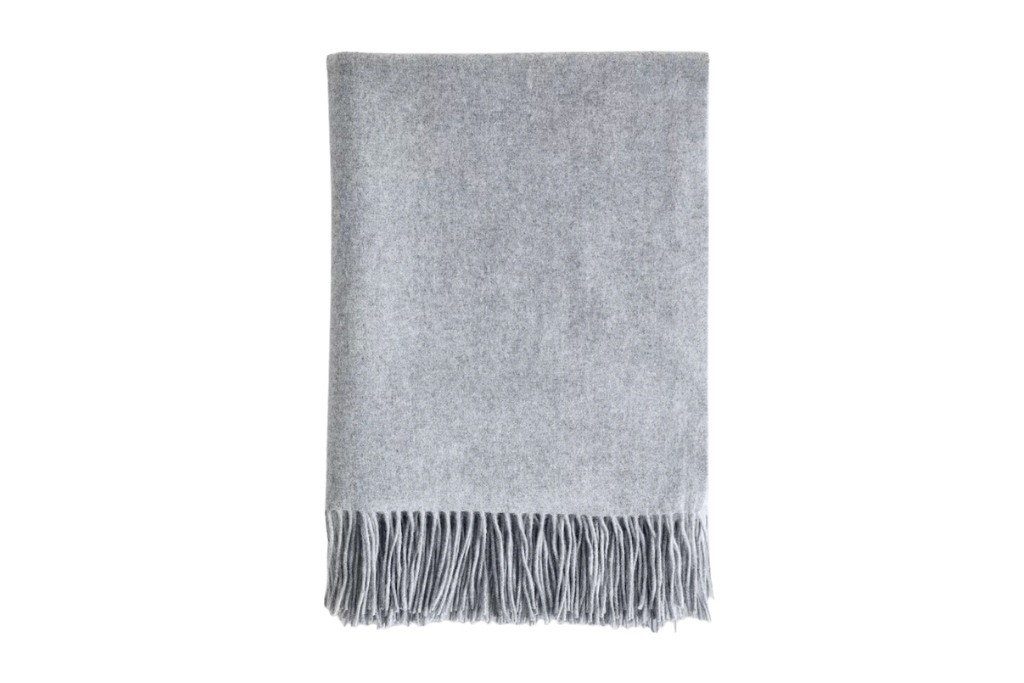 cashmere throw blanket