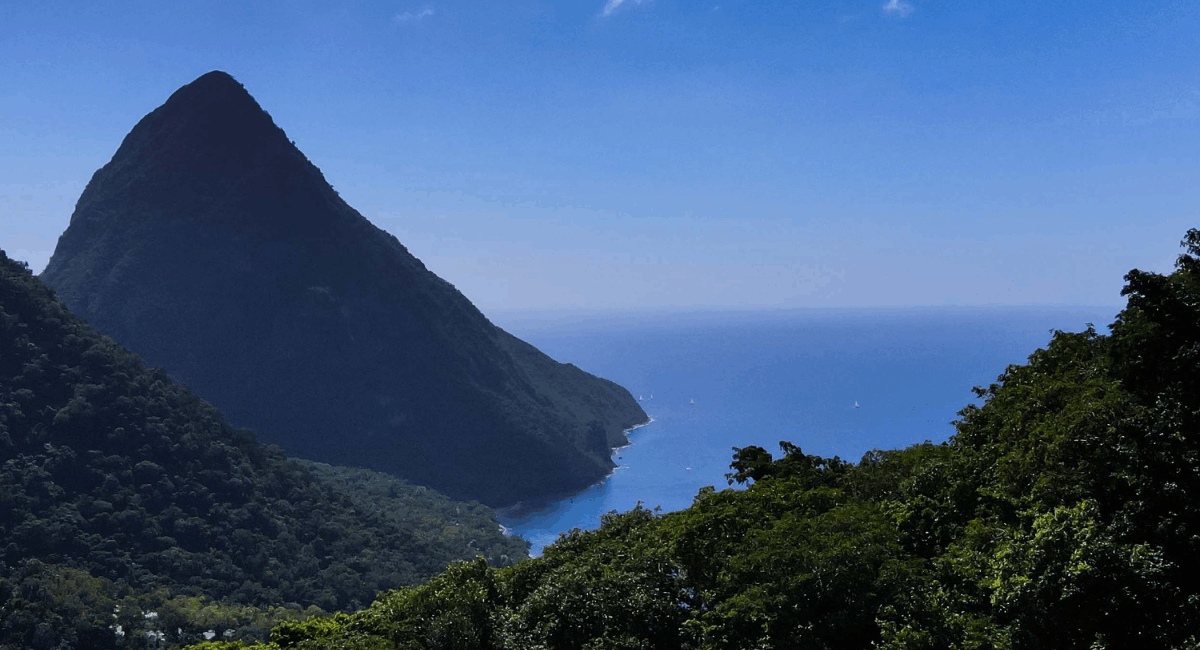 pitons st.lucia