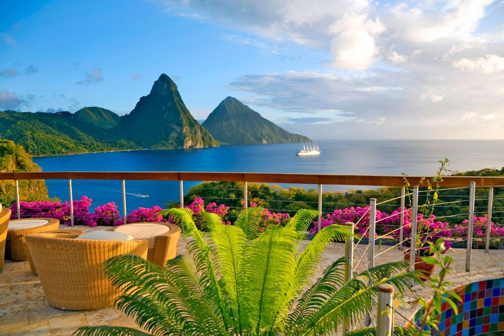 rooftop at jade mountain resort