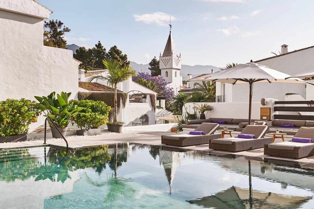 pool views at nobu marbella