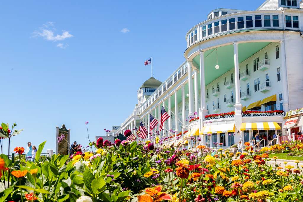 exterior of grand hotel in michigan