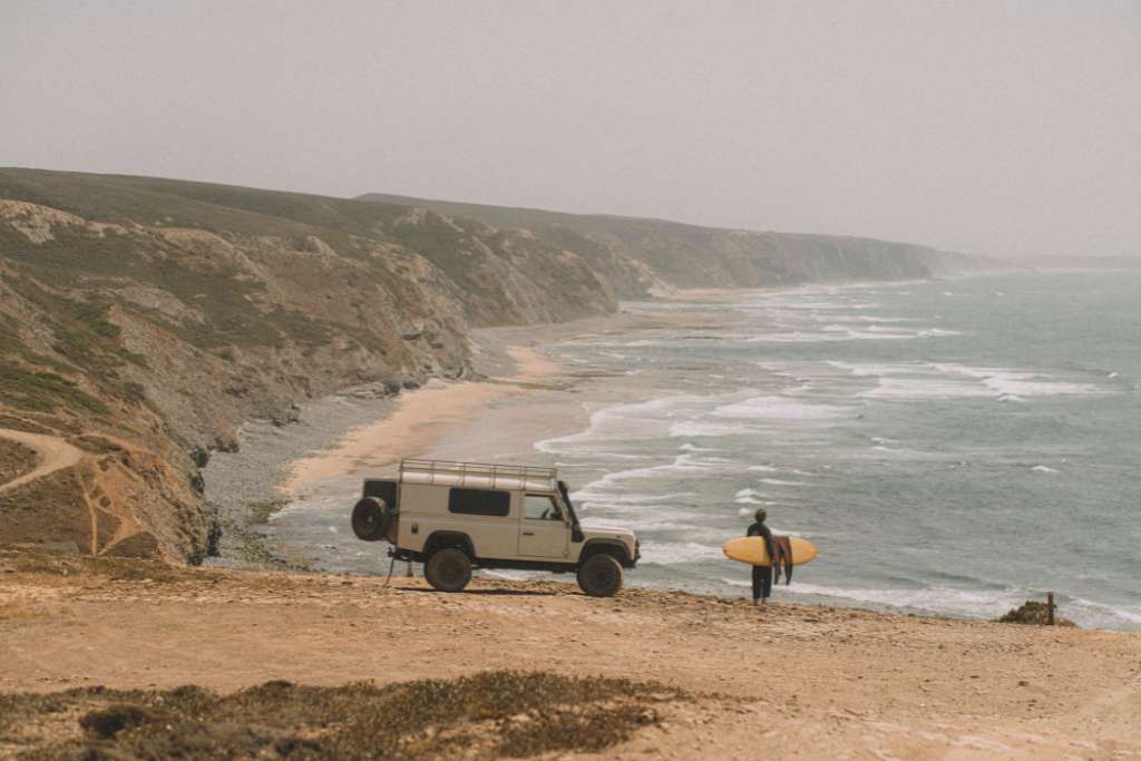 surfing town of costa vicenta