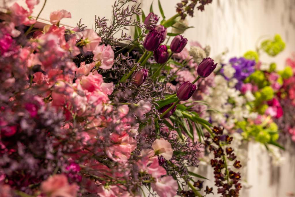 flower wall at tefaf in maastricht
