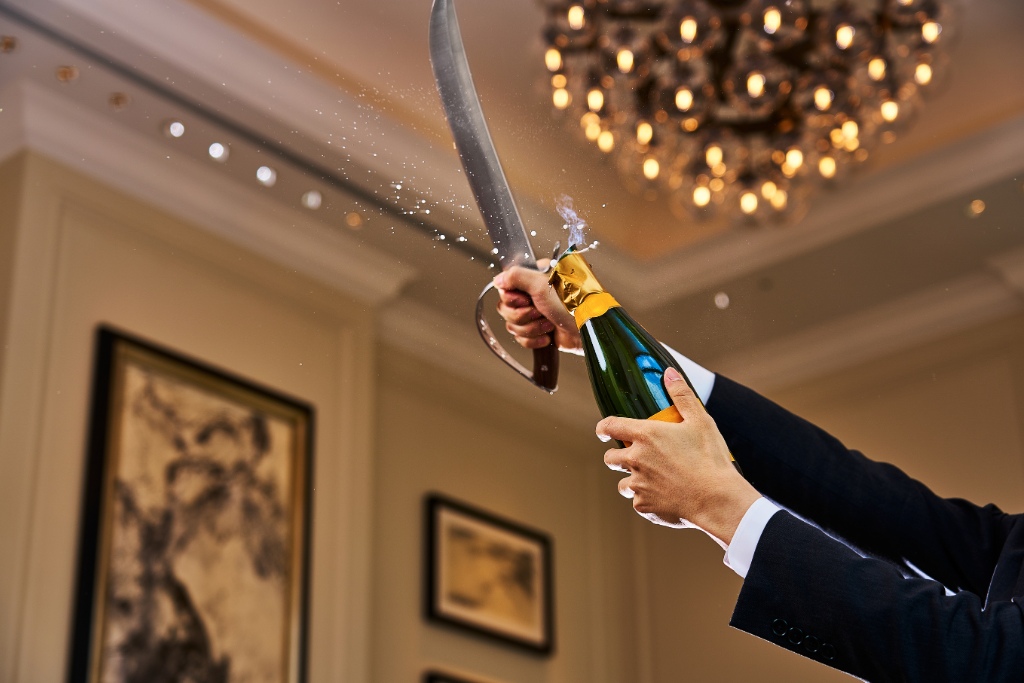 champange st.regis with saber 