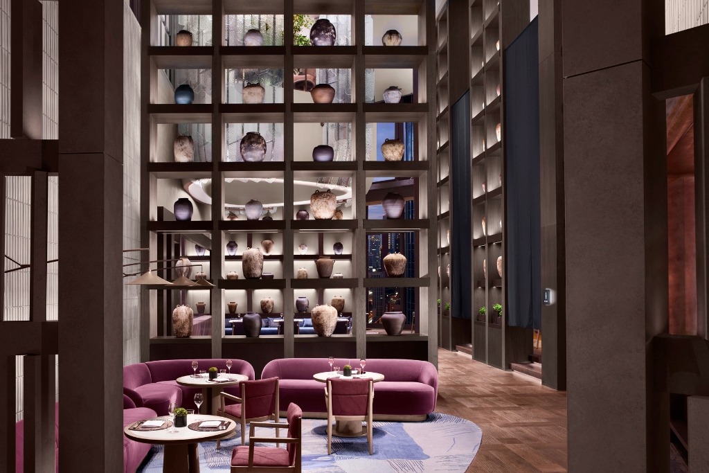 lounge at jw marriott tokyo japan