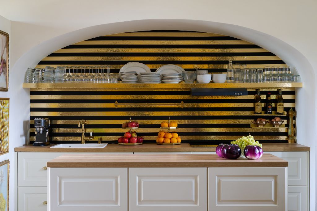 la giardina guest house kitchen