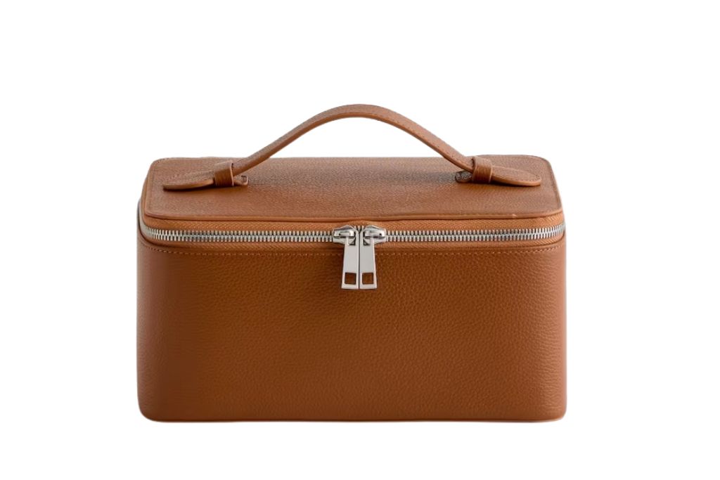 quince makeup travel case