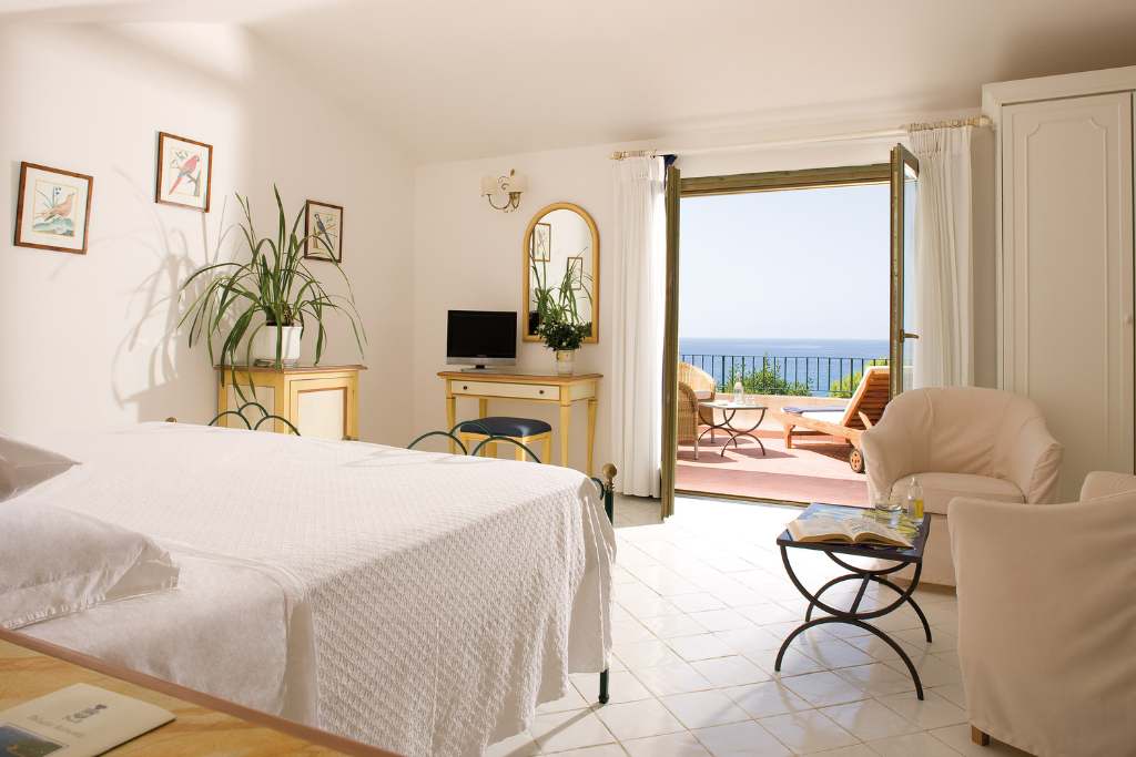 villa at palazzo belmonte in italy