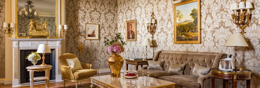 Hotel Review: The Ritz Paris