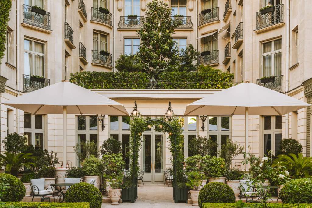 courtyard of ritz paris