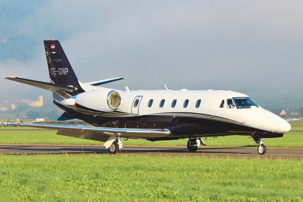evoJets private jet on runway