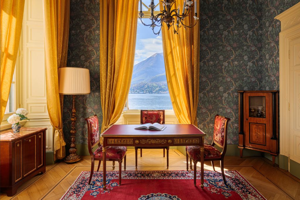 sitting room at villa serbelloni lake como italy