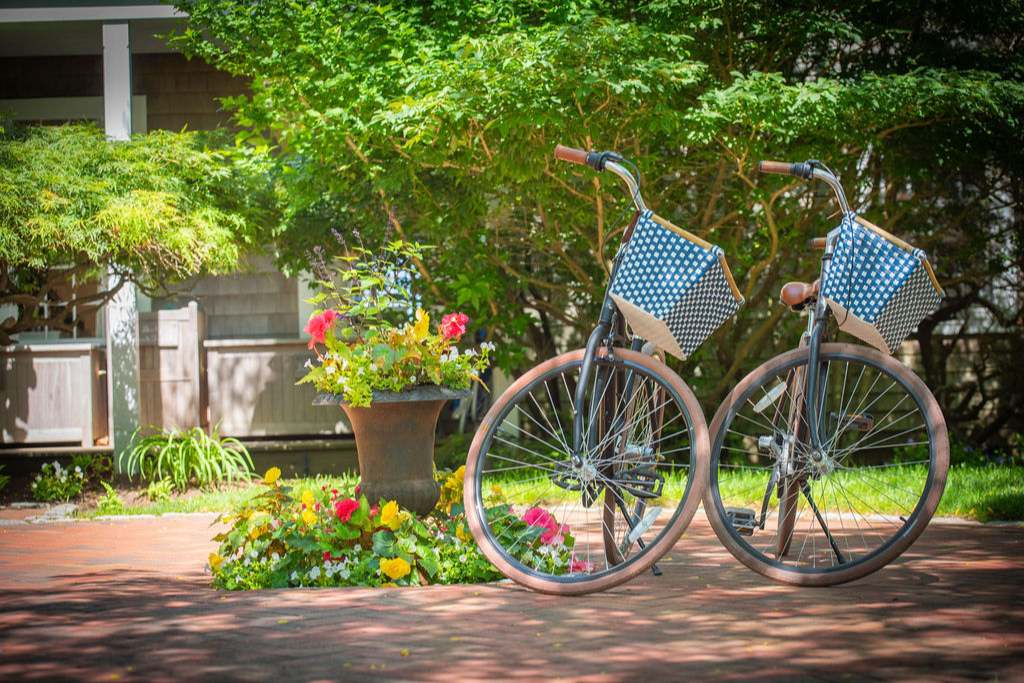 bicycling on nantucket