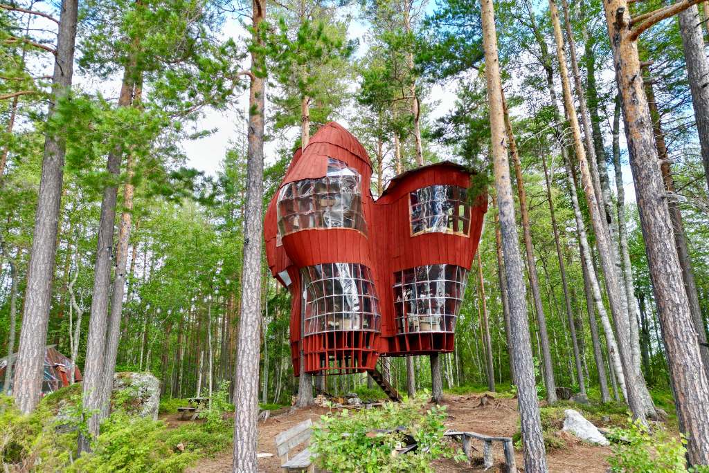 cabin in the haven islands sweden