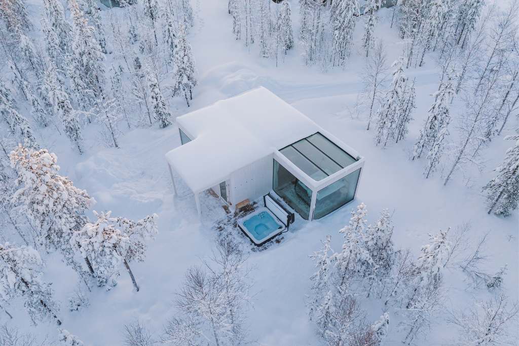 cabin at northern lights ranch Finland