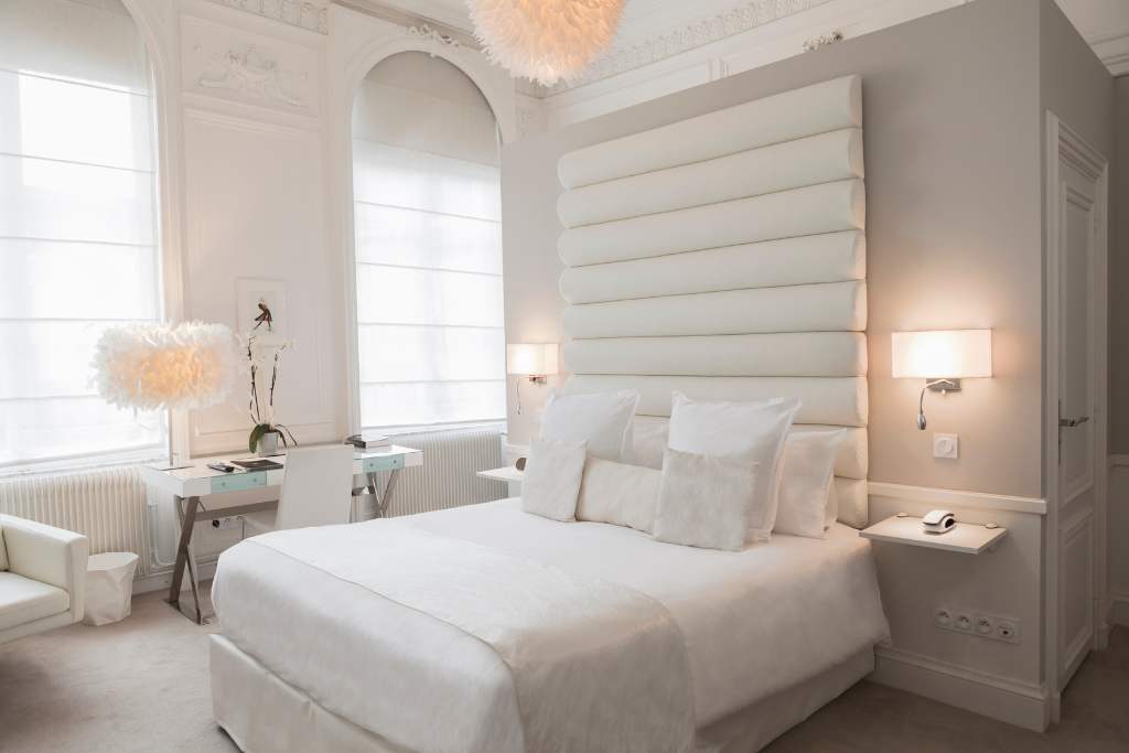 a room at hotel clarance in normandy france
