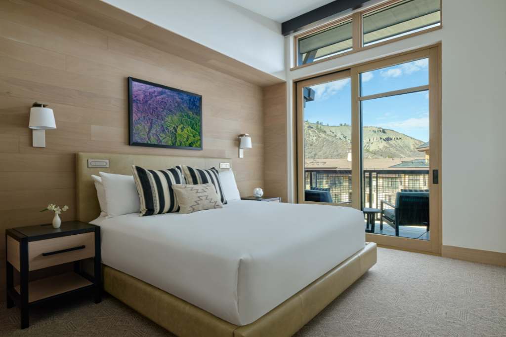 room at viceroy snowmass