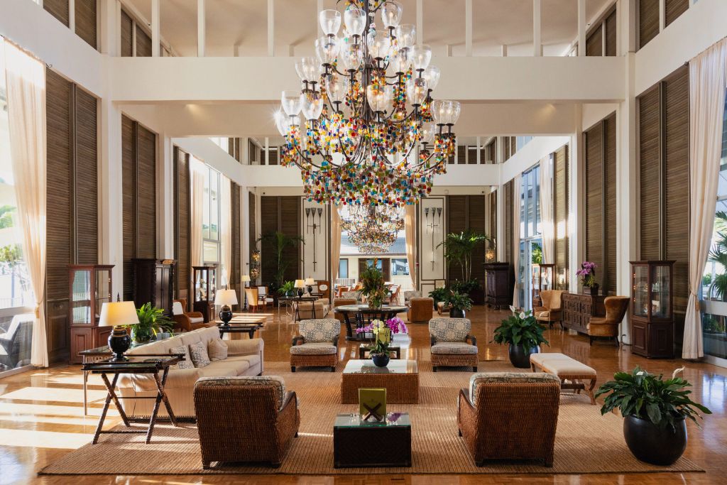 kahala resort lobby