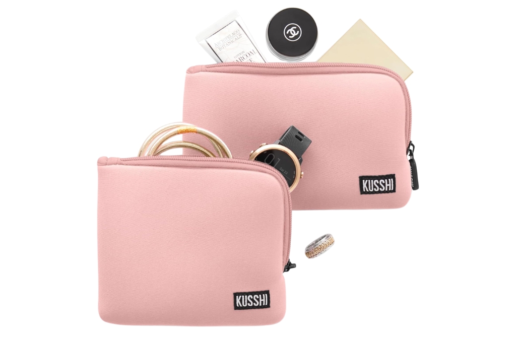 kusshi on the go pouch set