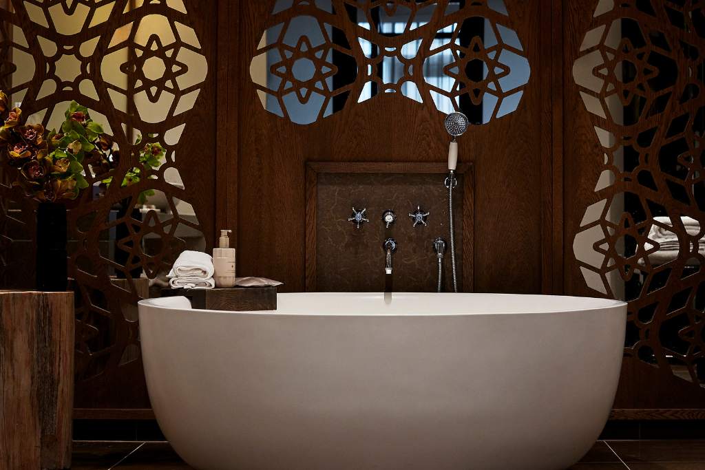 deep-soaking tub at the nimb