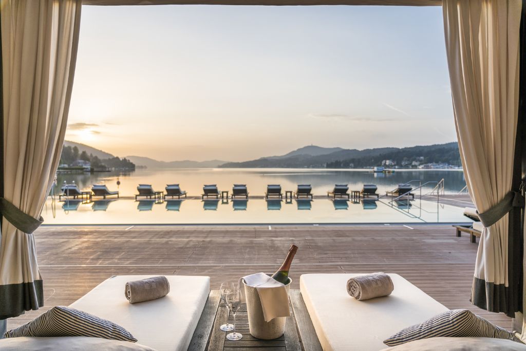schlosshotel velden cabana pool view