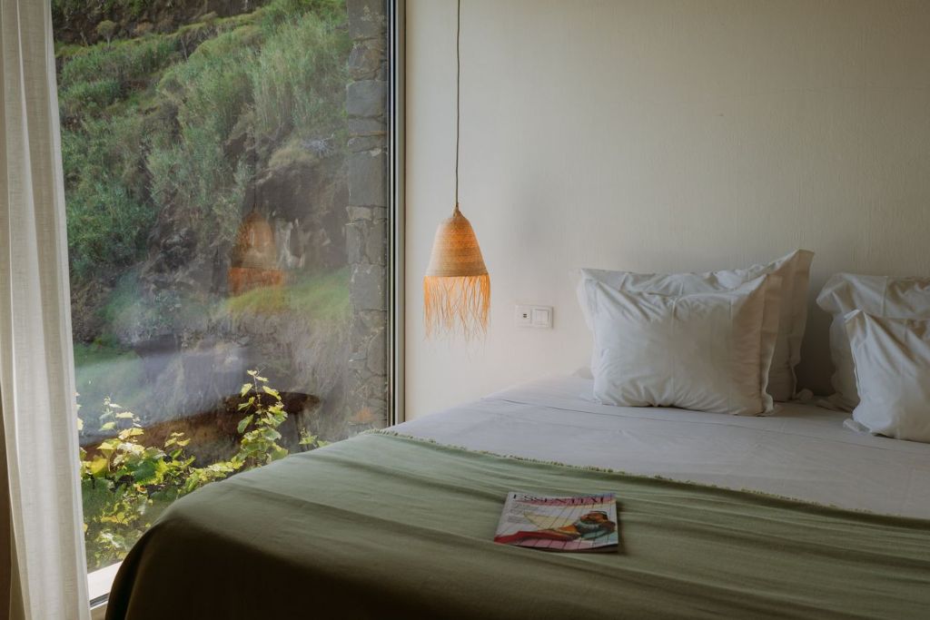 socalco bed closeup with outdoor views