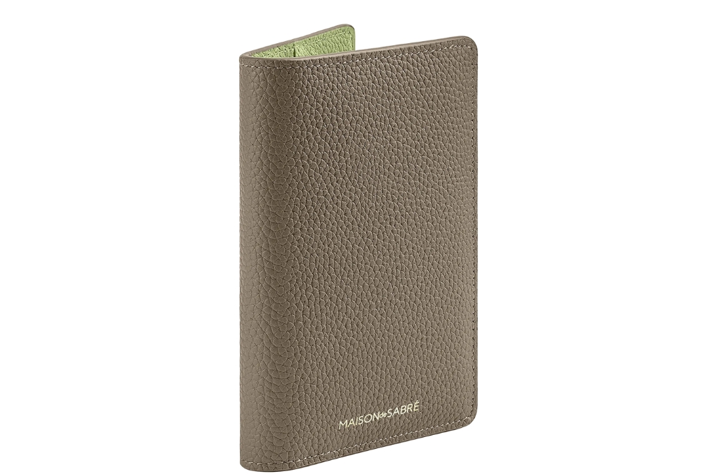 maison de sabre leather passport holder
